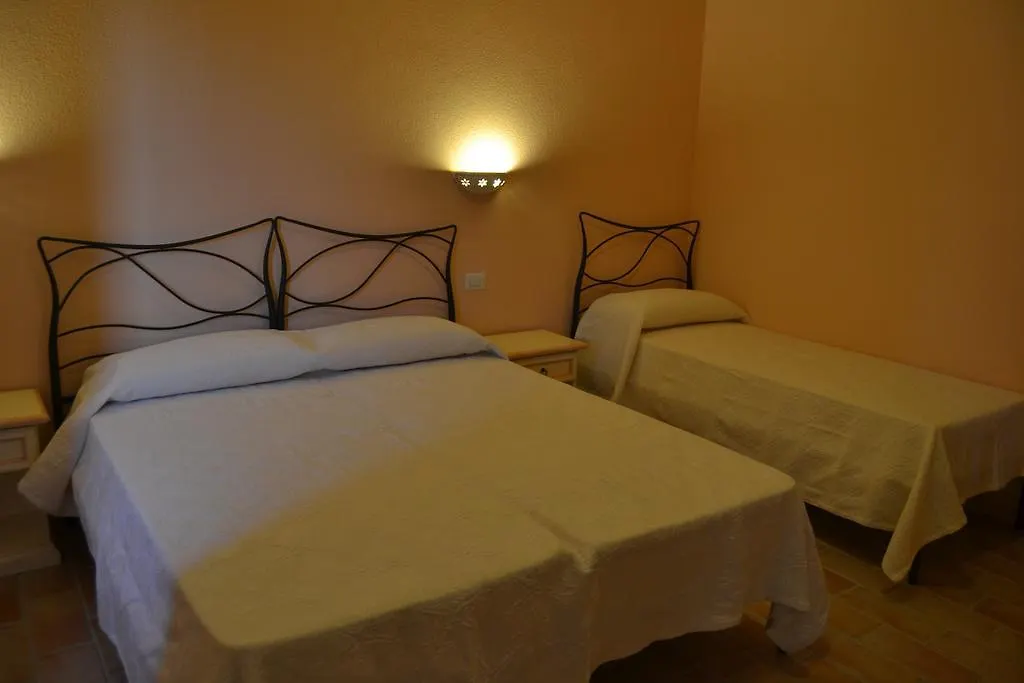 Gasthof B&B La Pavoncella San Teodoro