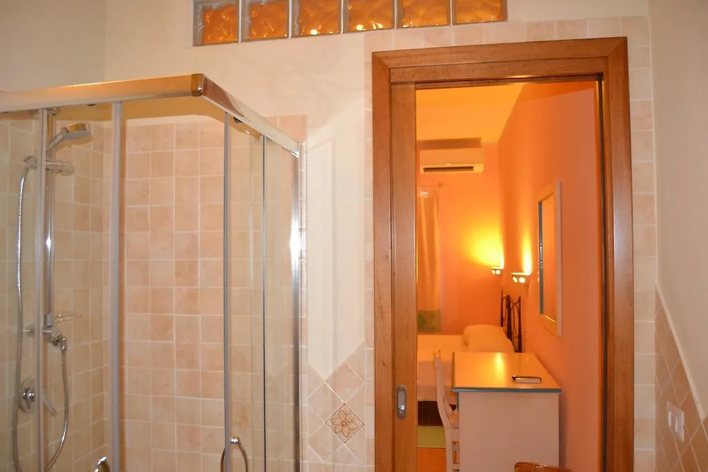 Guest house B&B La Pavoncella San Teodoro