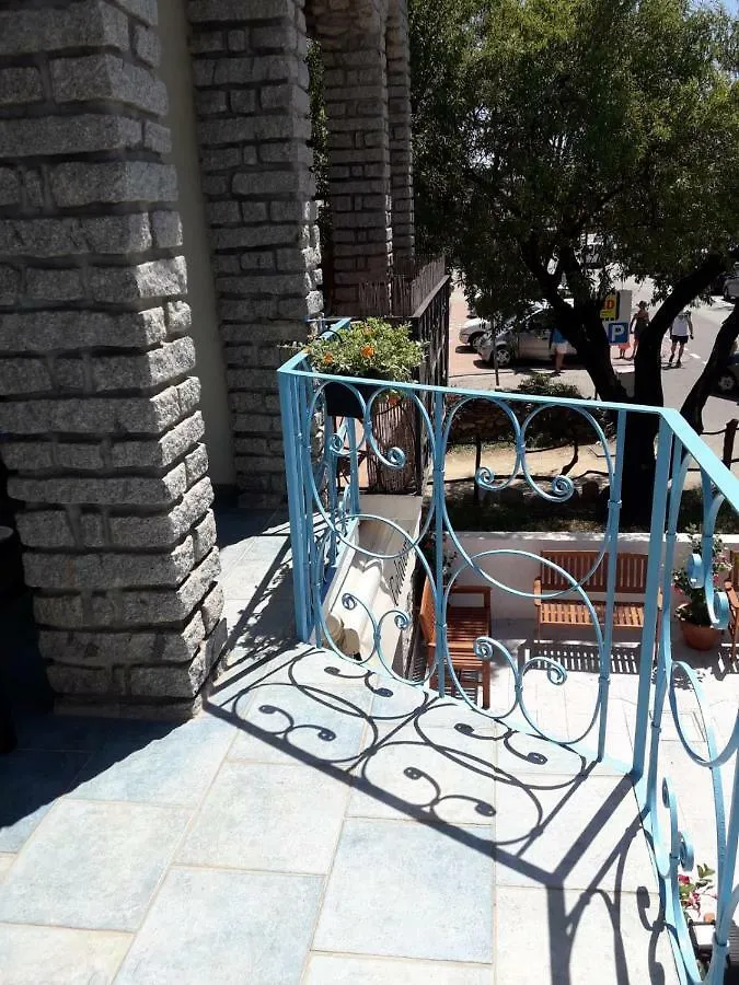 Guest house B&B La Pavoncella San Teodoro Italy